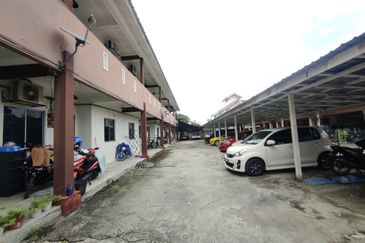 FOR SALE / UNTUK DIJUAL Tanah Lot (Land) Kampung Tengah, Puchong