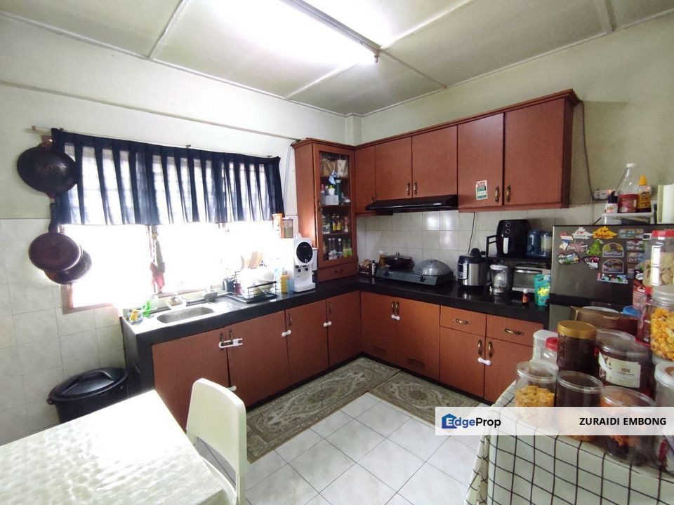 FOR SALE / UNTUK DIJUAL Low Medium Cost Flat Apartment Gugusan Teratai, Kota Damansara.  , Selangor, Kota Damansara