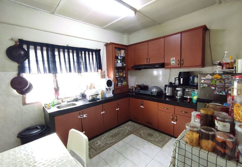 Gugusan Teratai, Seksyen 6 Kota Damansara