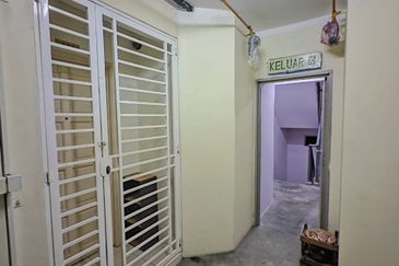 PUNCAK BANYAN CONDOMINIUM