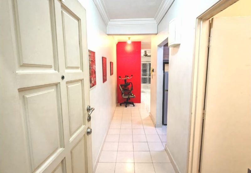 PUNCAK BANYAN CONDOMINIUM