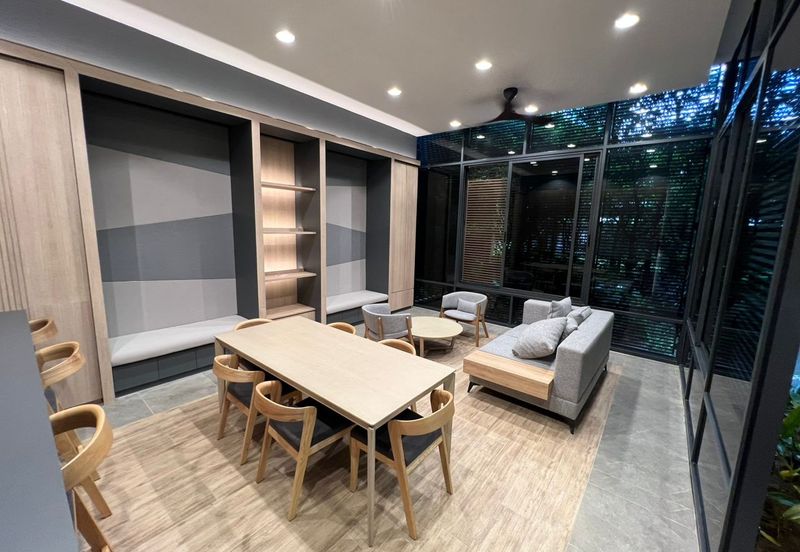 Henna Residence @ The Quartz