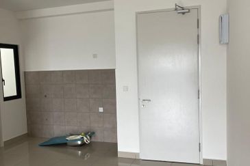 FOR SALE M Adora, Wangsa Melawati  Wangsa Maju Kuala Lumpur   4 Rooms 2 Parking Lot