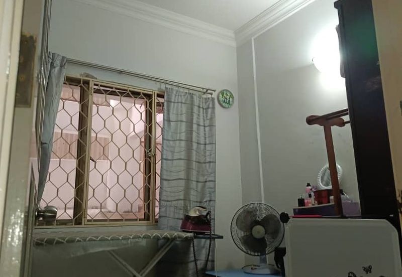 Sri Kinabalu Condominium