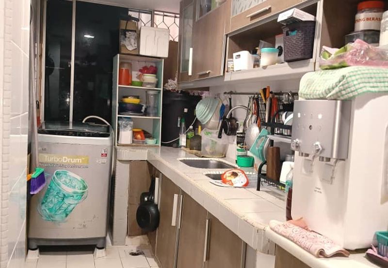 Sri Kinabalu Condominium