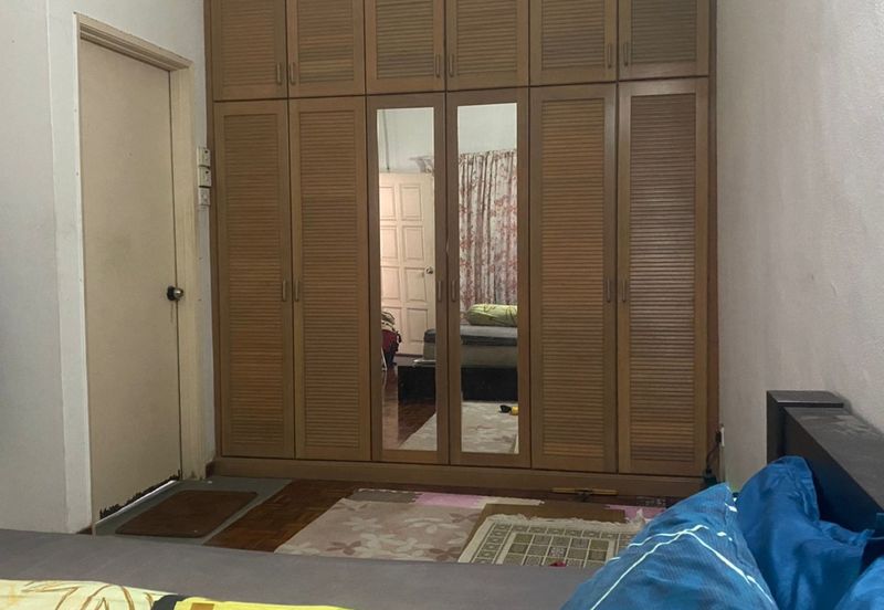 Sri Kinabalu Condominium