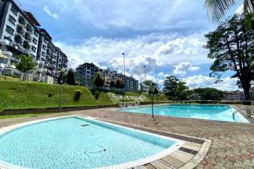 Sri Kinabalu Condominium