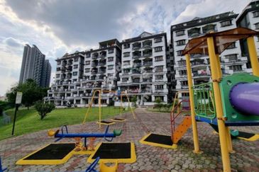 Sri Kinabalu Condominium