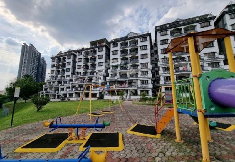 Sri Kinabalu Condominium