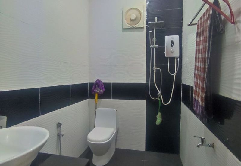 FOR SALE / UNTUK DIJUAL Banglo Setingkat Renovated Selayang Baru Gombak Selangor 