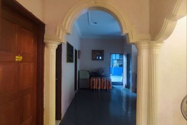 FOR SALE / UNTUK DIJUAL Banglo Setingkat Renovated Selayang Baru Gombak Selangor 