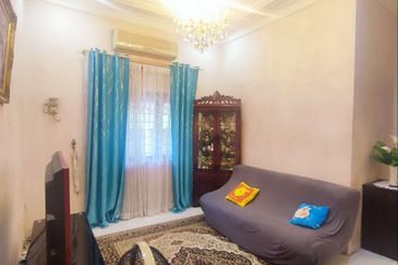 FOR SALE / UNTUK DIJUAL Banglo Setingkat Renovated Selayang Baru Gombak Selangor 