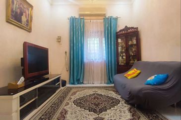 FOR SALE / UNTUK DIJUAL Banglo Setingkat Renovated Selayang Baru Gombak Selangor 