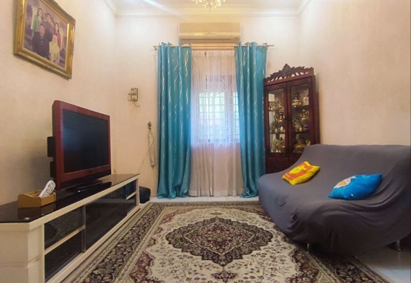 FOR SALE / UNTUK DIJUAL Banglo Setingkat Renovated Selayang Baru Gombak Selangor 