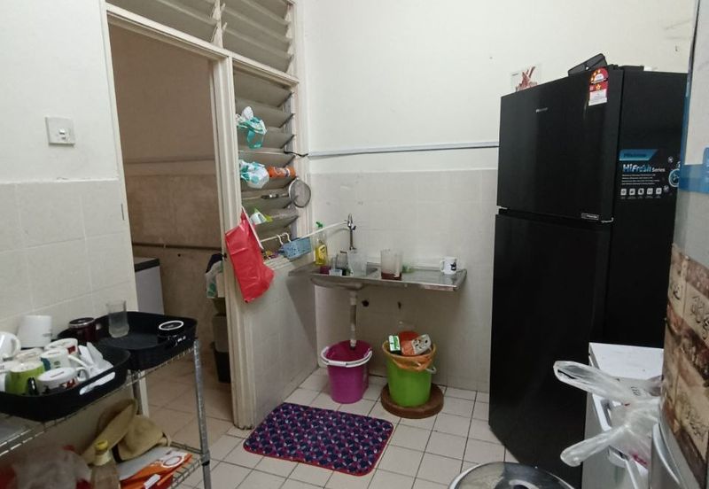 Seksyen 6 @ Bandar Bukit Mahkota