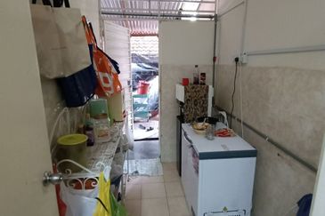 Seksyen 6 @ Bandar Bukit Mahkota