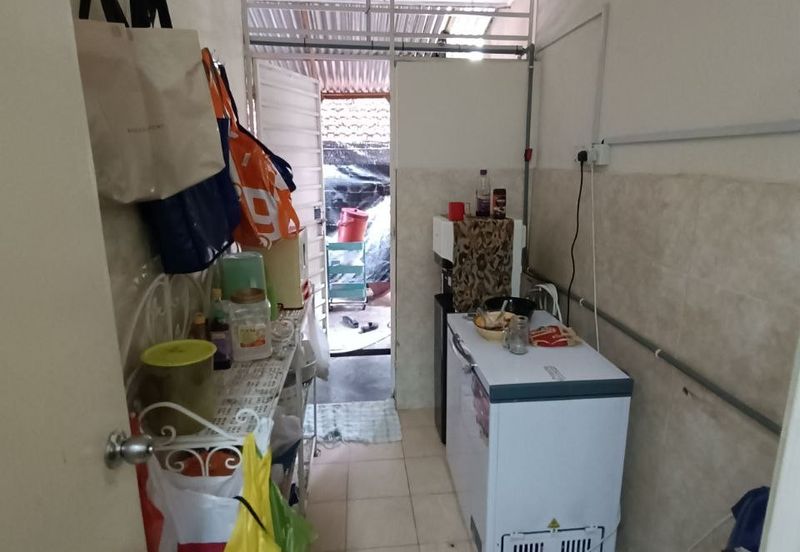 Seksyen 6 @ Bandar Bukit Mahkota