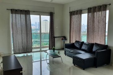 Royal Regent Sri Putramas III