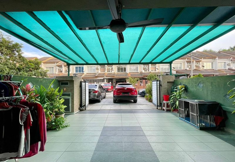 FOR SALE / UNTUK DIJUAL Taman Bayu Sekamat Kajang Double Storey Freehold Non Bumi Renovated Unit