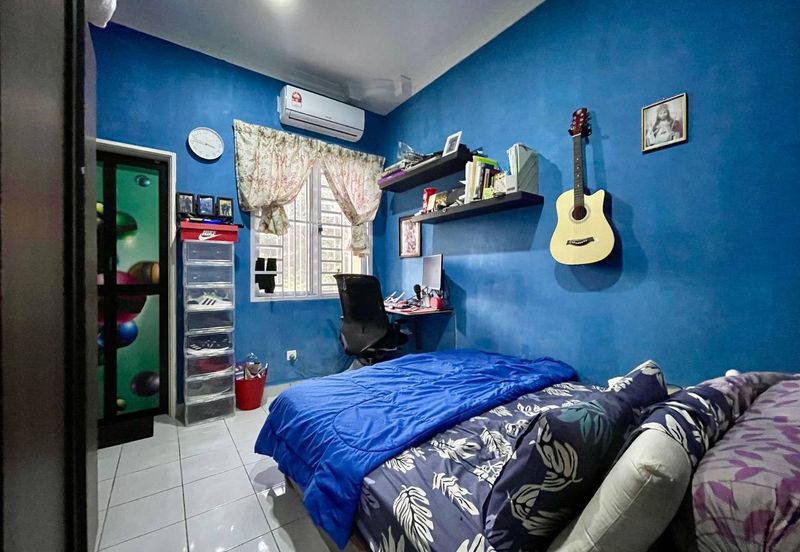 FOR SALE / UNTUK DIJUAL Taman Bayu Sekamat Kajang Double Storey Freehold Non Bumi Renovated Unit