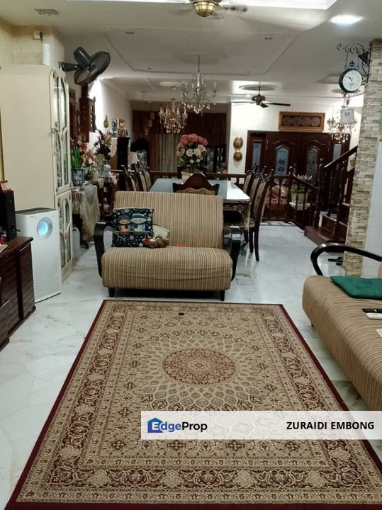 FOR SALE/UNTUK DIJUAL Taman Bidara, Selayang Teres 2 Tingkat  Renovated With Kitchen Cabinet, Selangor, Selayang