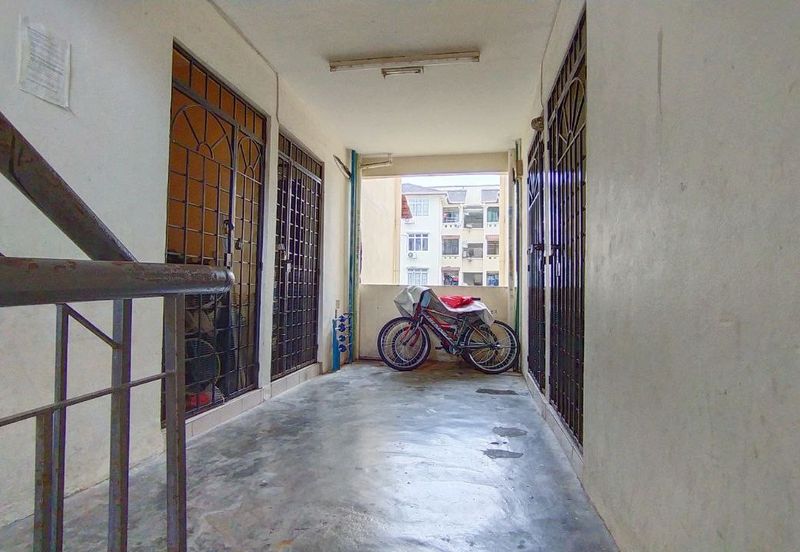 Sri Baiduri Apartment
