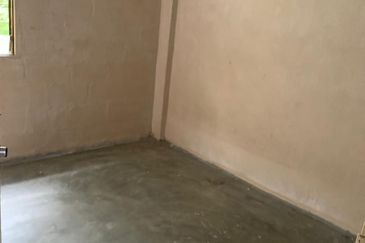 FOR SALE / UNTUK DIJUAL Blok L19 Flat Pandan Jaya Pandan Jaya, Kuala Lumpur Near LRT