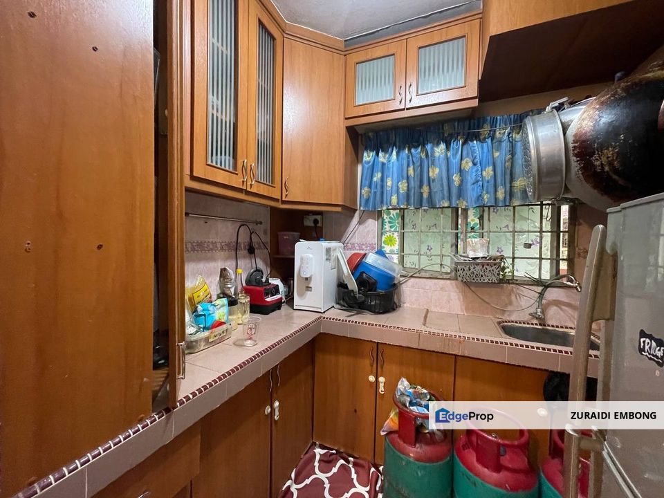 FOR SALE / UNTUK DIJUAL Apartment Taman Puncak Kinrara, Bukit Jalil Puchong With Kitchen Cabinet, Selangor, Bandar Kinrara Puchong