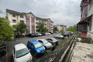 Taman Puncak Kinrara