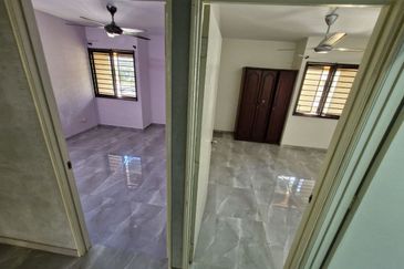 FOR SALE / UNTUK DIJUAL Apartment Anggerik, Desa Pandan, Kuala Lumpur (Medium Cost Apt) Near City Centre Bukit Bintang IKEA 