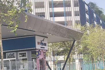 LBS Skylake Residence