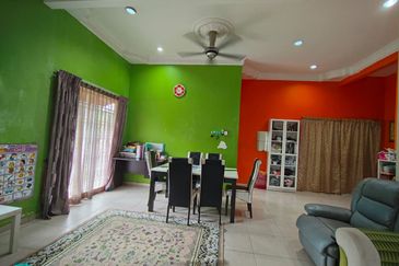 Taman Dato Hormat, Telok Panglima Garang