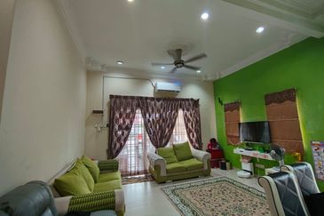 Taman Dato Hormat, Telok Panglima Garang