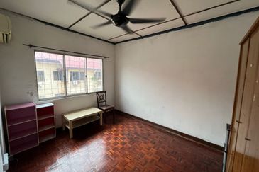 Flat Taman Melati Blok C