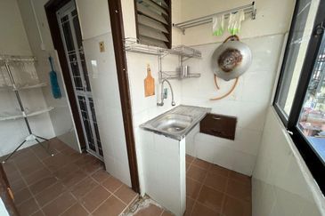 Flat Taman Melati Blok C