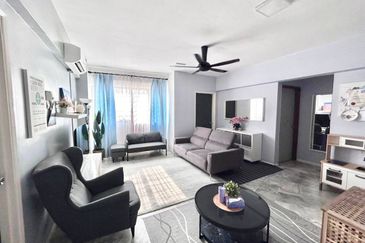 Tasik Heights Apartment