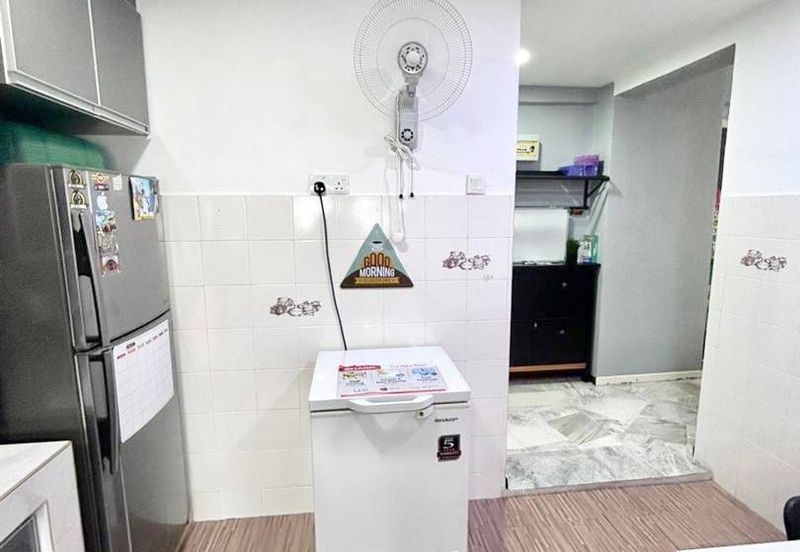 Tasik Heights Apartment