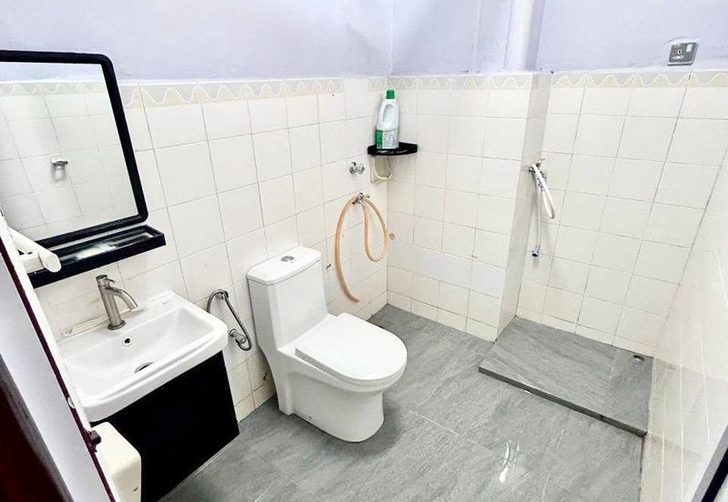 Tasik Heights Apartment