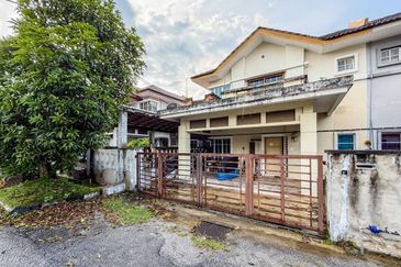 Seksyen 6 @ Bandar Bukit Mahkota