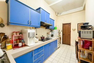 Seksyen 6 @ Bandar Bukit Mahkota