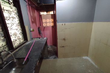 Pangsapuri Kos Rendah Kinrara