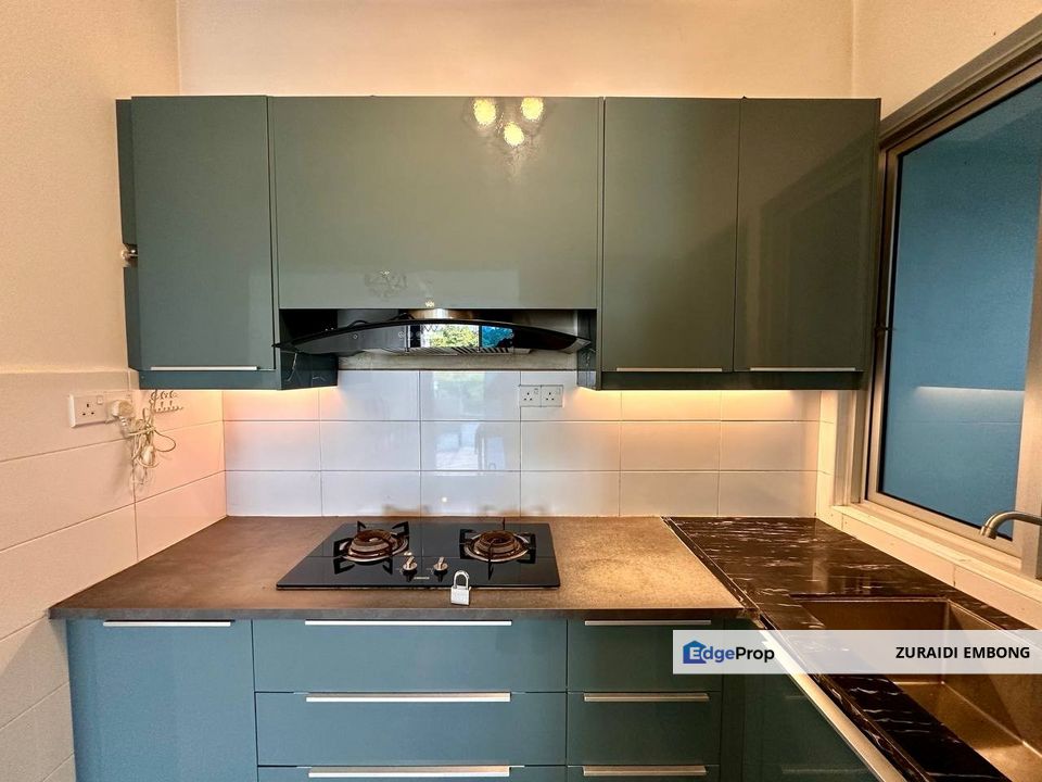 FOR SALE / UNTUK DIJUAL Apartment Putra 1, Bandar Seri Putra, Bangi End Unit Freehold Non Bumi Lot  Facing Bandar Seri Putra, Selangor, Kajang