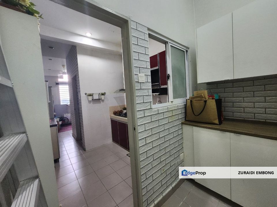 FOR SALE / UNTUK DIJUAL Spacious D'Pines Condominium Taman Nirwana Ampang, Selangor, Ampang