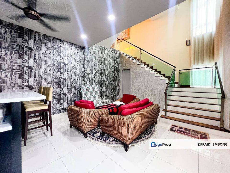 FOR SALE / UNTUK DIJUAL Villa Safira Saujana Impian Kajang Bangi Freehold Facing Open Fully Renovated Low Density Area 2.5 Storey Bungalow, Selangor, Kajang