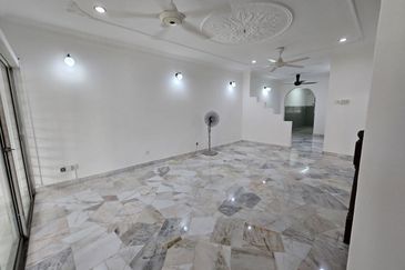 FOR SALE / UNTUK DIJUAL Setiawangsa Wangsa Maju Kuala Lumpur Refurbished 2 Storey Intermediate Freehold Non bumi Lot