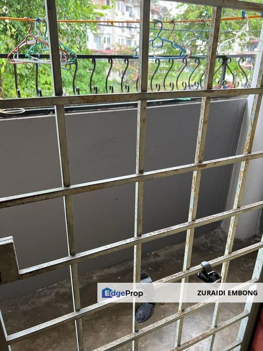 FOR SALE / UNTUK DIJUAL Upper level Townhouse Jalan Pandan Indah [Partially Furnished], Selangor, Pandan Indah