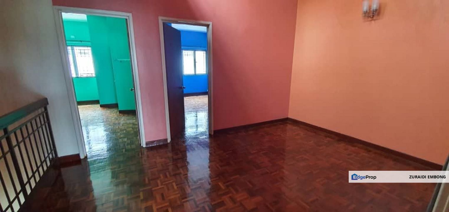 FOR SALE / UNTUK DIJUAL Sepah Puteri Kota Damansara Spacious Terrace Double Storey With Kitchen Cabinet, Selangor, Kota Damansara