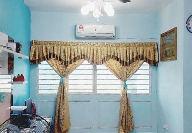 Pangsapuri Angsana, Bandar Mahkota Cheras