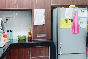 Pangsapuri Angsana, Bandar Mahkota Cheras