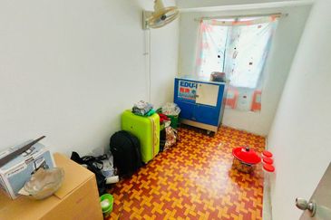 Saujana Ria Apartment